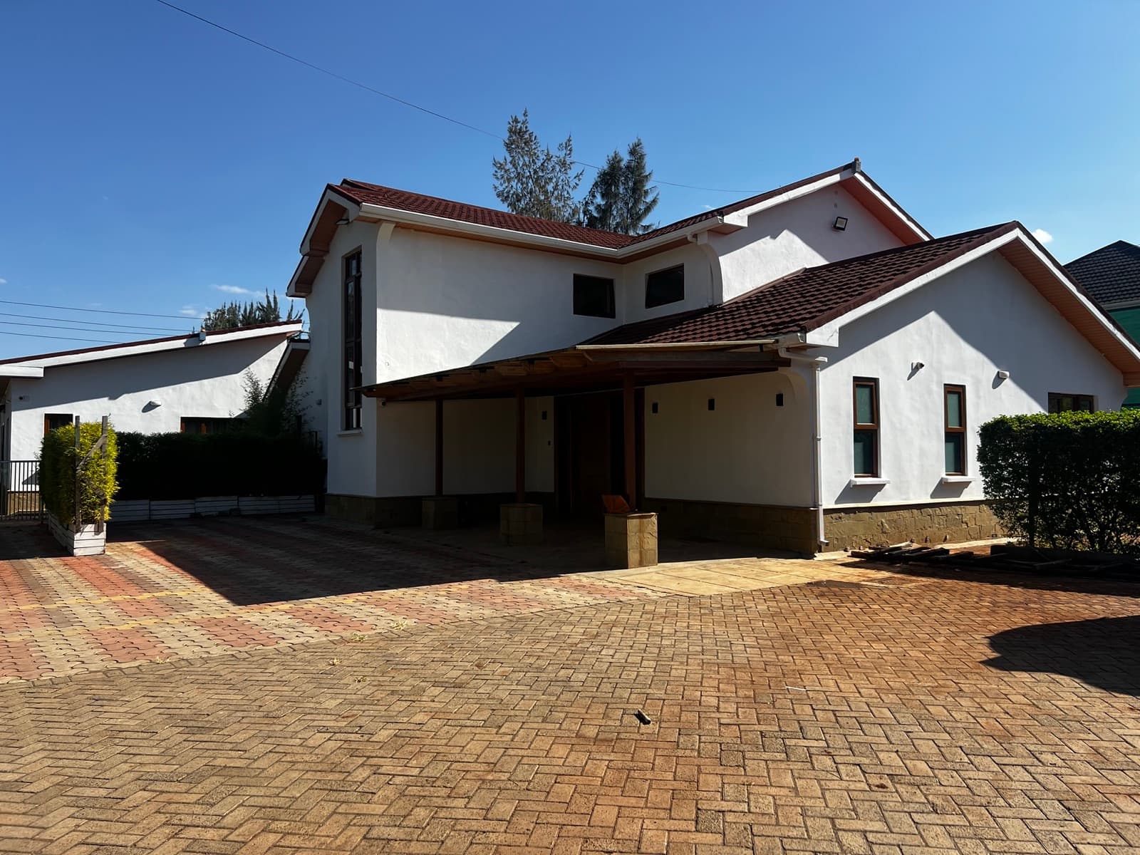 5-Bedroom Residence — Karen — 2