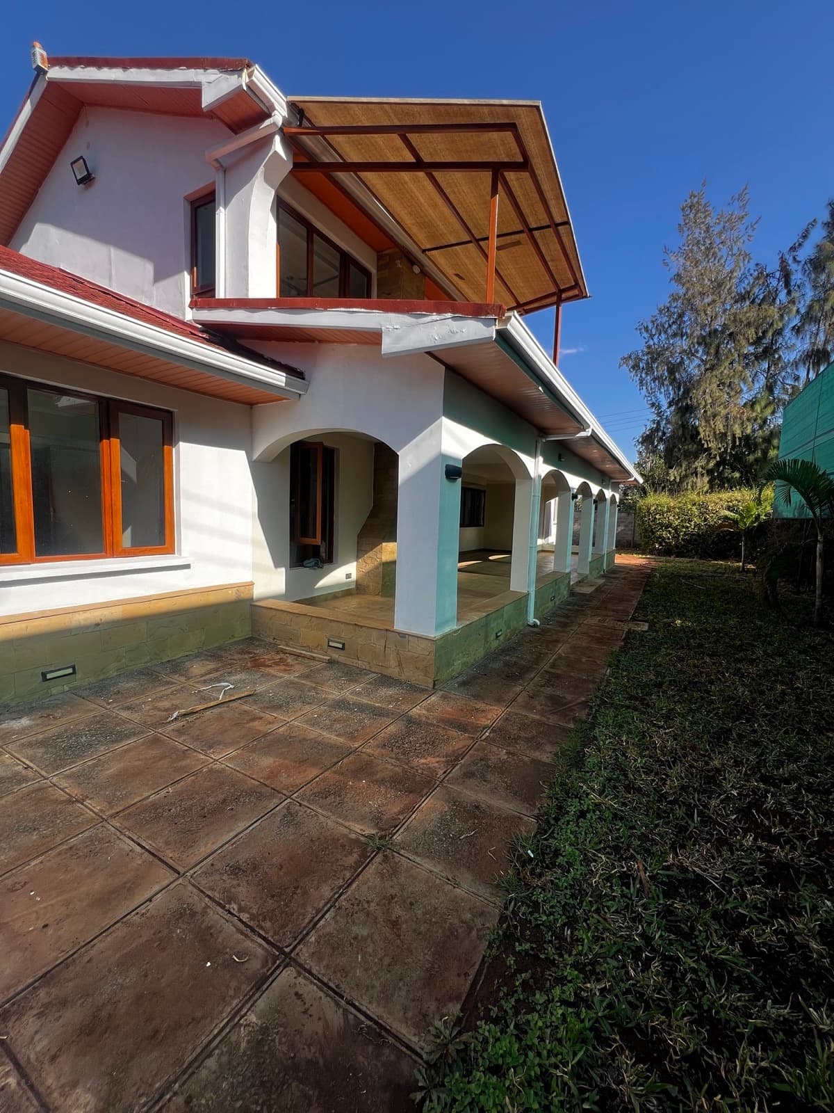 5-Bedroom Residence — Karen — 8